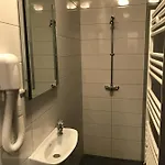 Hostel Eiffel *